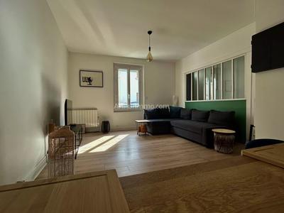 Maison - 71 m² - 3 pièces