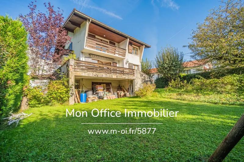 Maison - 172 m² - 7 pièces