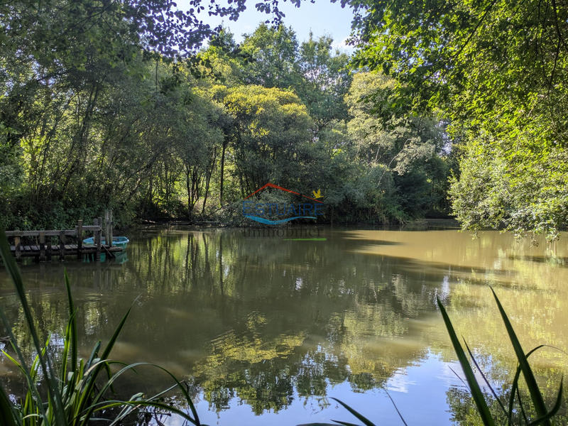 Maison traditionnelle - 178 m² - 8 pièces