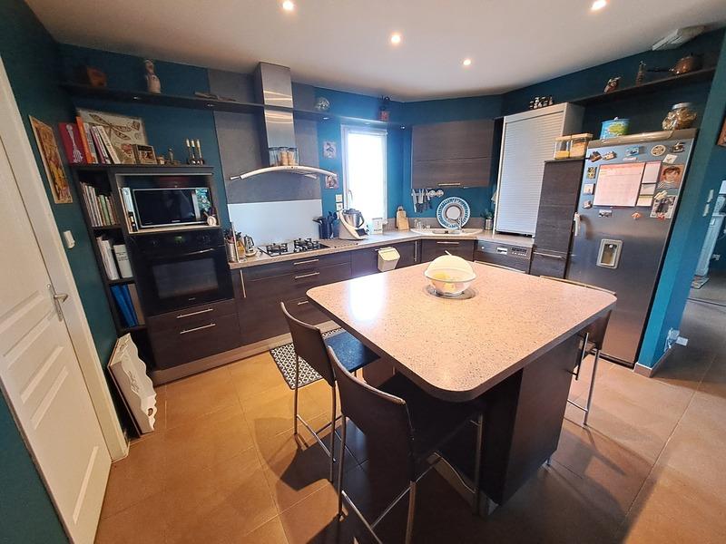 Maison - 131 m² - 6 pièces