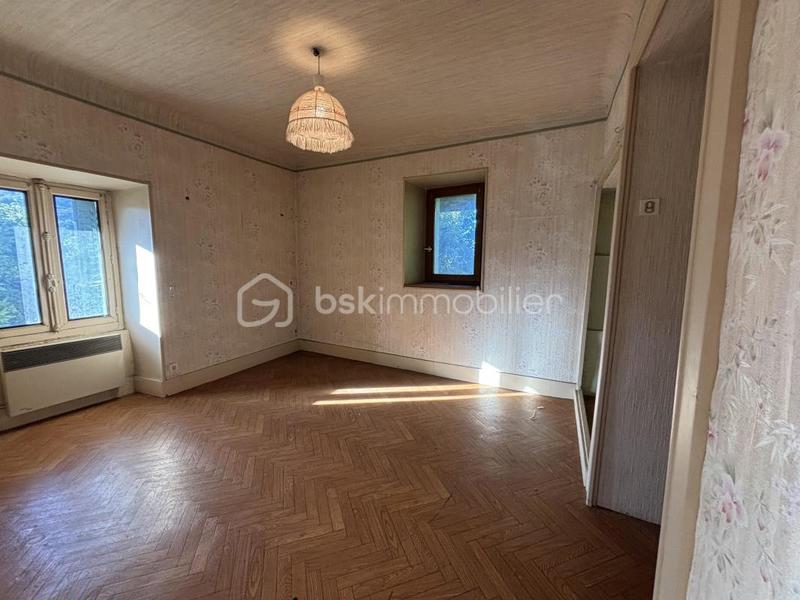 Corps de ferme - 121 m² - 8 pièces