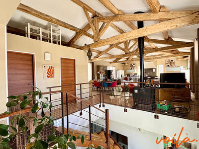 Maison - 313 m² - 8 pièces