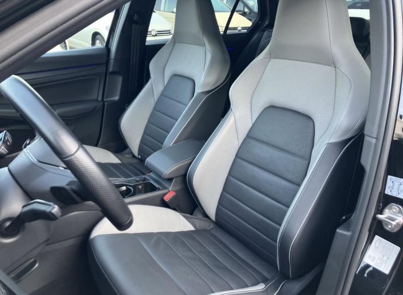 Volkswagen Golf Gte 245 Full Black Hybride Rechargeable / Toit Ouvrant Sieges Vienna Aff Tete Haute Iq Light Matrix Led