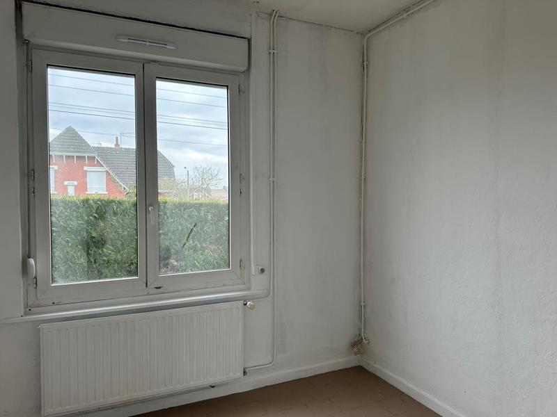 Maison - 93 m² - 4 pièces