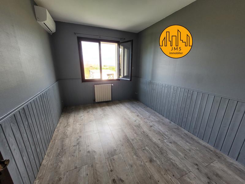 Maison - 240 m² - 8 pièces