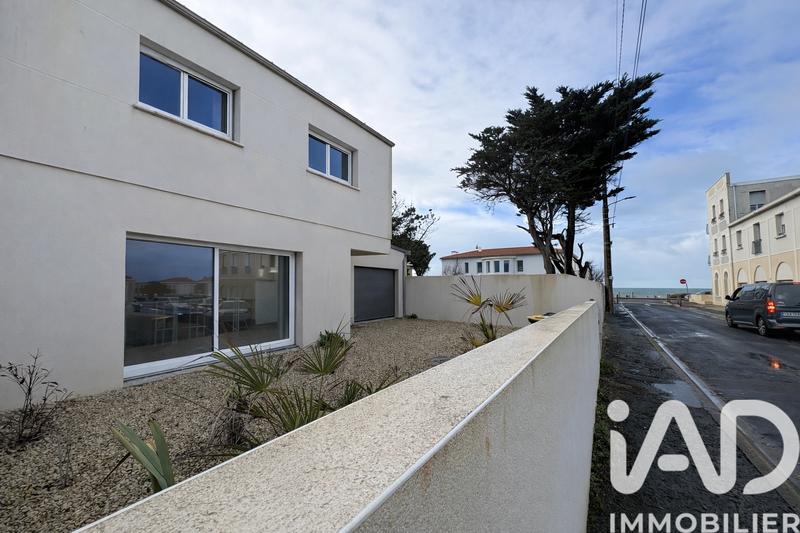 Maison - 136 m² - 4 pièces