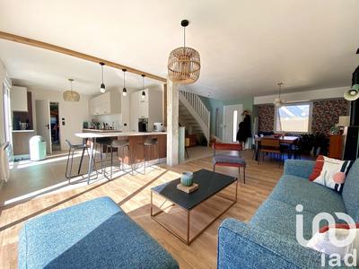 Maison - 120 m² - 6 pièces