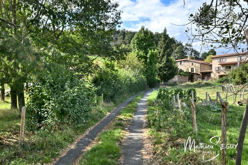 Maison - 161 m² - 7 pièces