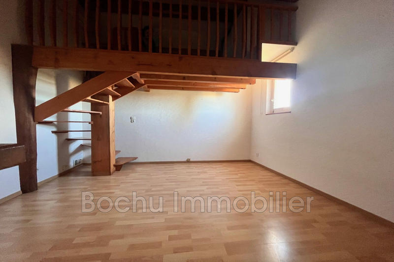 Maison - 210 m² - 7 pièces