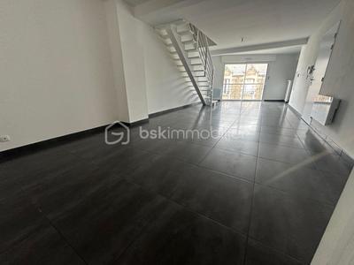 Duplex - 126 m² - 5 pièces