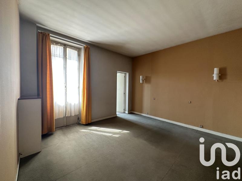 Maison - 168 m² - 7 pièces