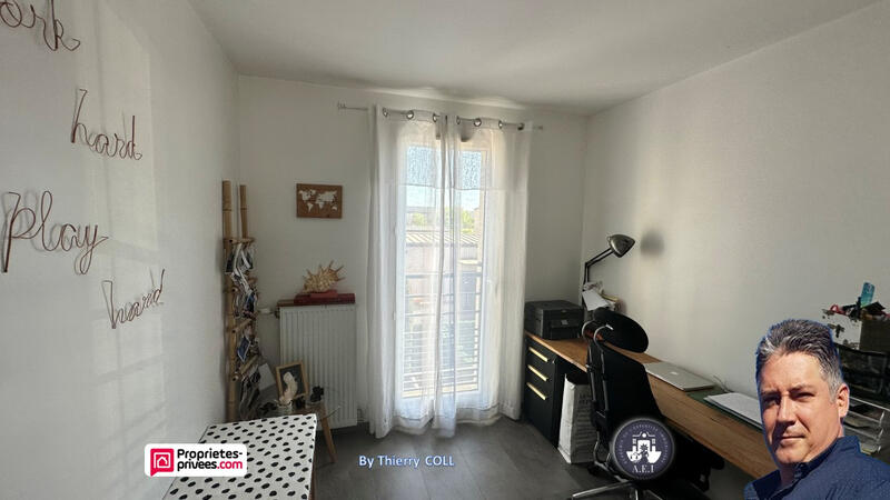 Maison - 77 m² - 5 pièces