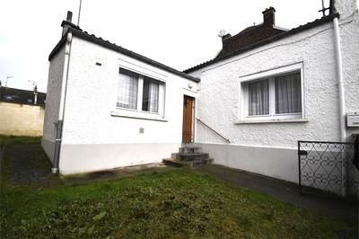 Maison traditionnelle - 78 m² - 3 pièces