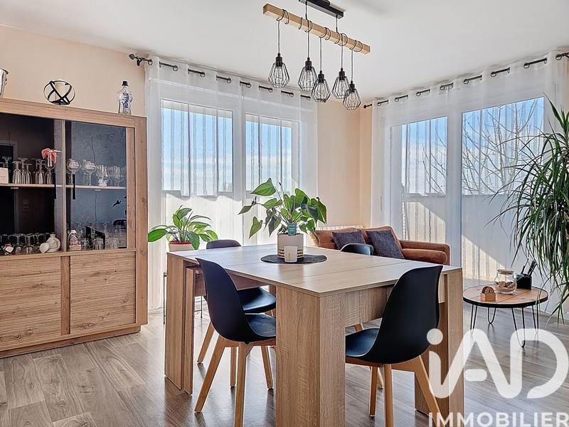 Appartement - 82 m² - 4 pièces