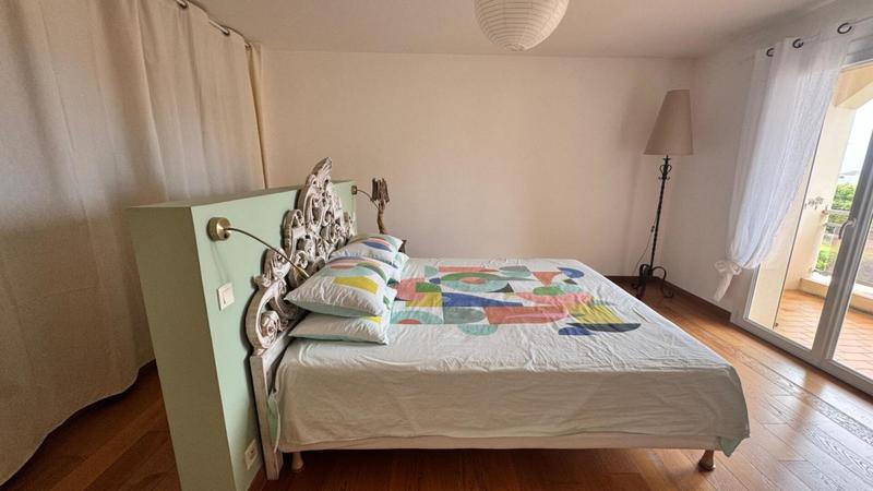 Appartement - 126 m² - 4 pièces