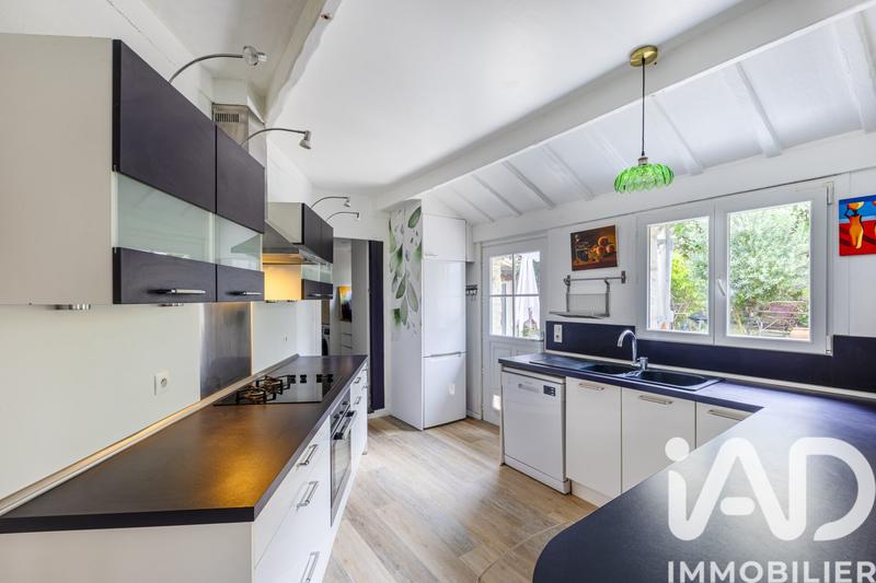 Maison - 99 m² - 4 pièces