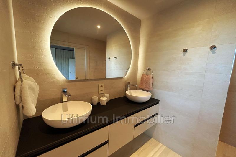 Villa - 380 m² - 7 pièces