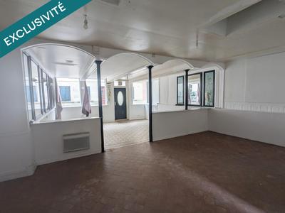 Maison - 140 m² - 6 pièces