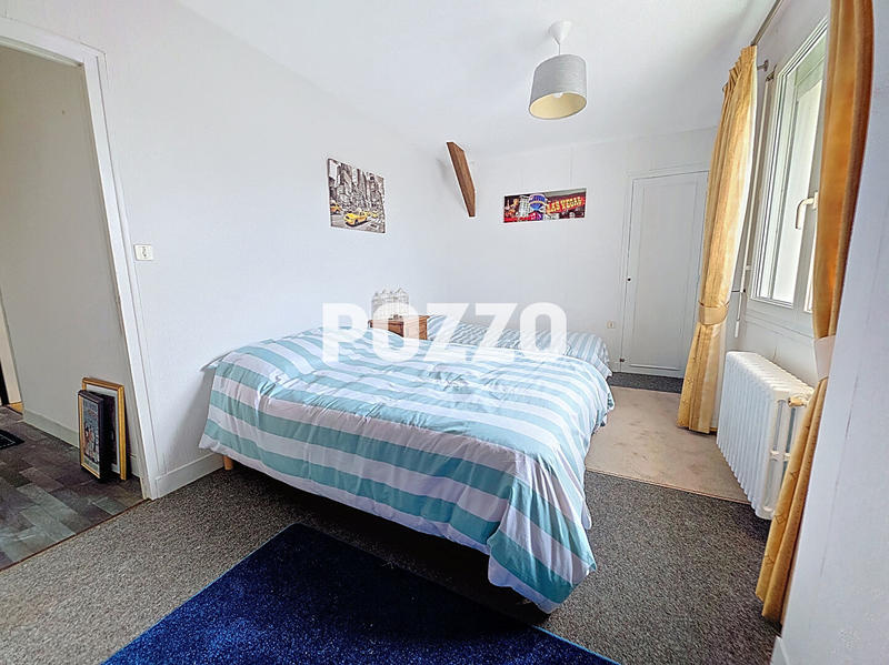 Maison - 131 m² - 131 pièces