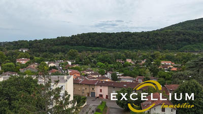 Appartement - 84 m² - 4 pièces