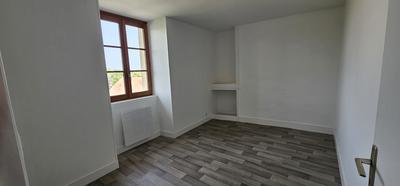 Appartement - 77 m² - 3 pièces