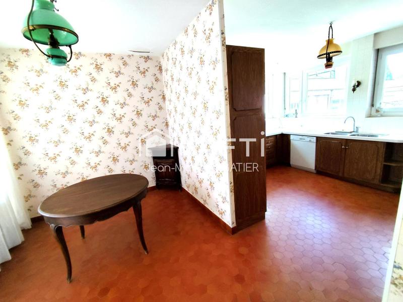 Maison - 175 m² - 9 pièces