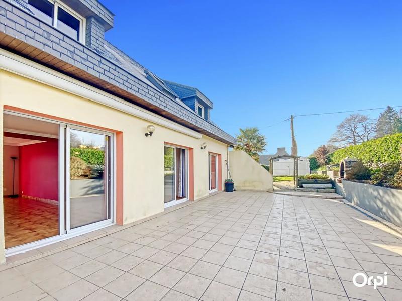 Maison - 119 m² - 6 pièces