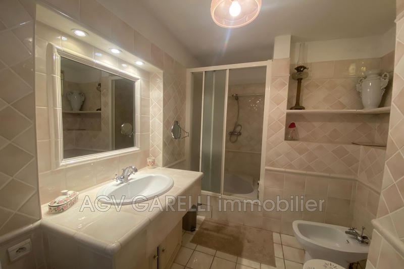 Appartement - 77 m² - 3 pièces