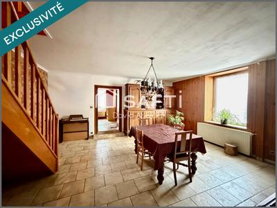 Maison - 222 m² - 6 pièces