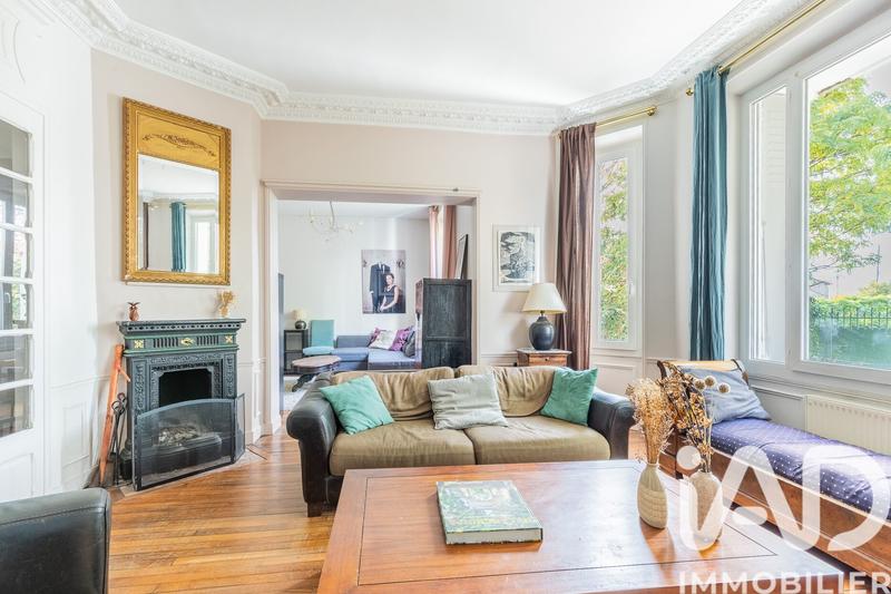 Maison - 176 m² - 7 pièces