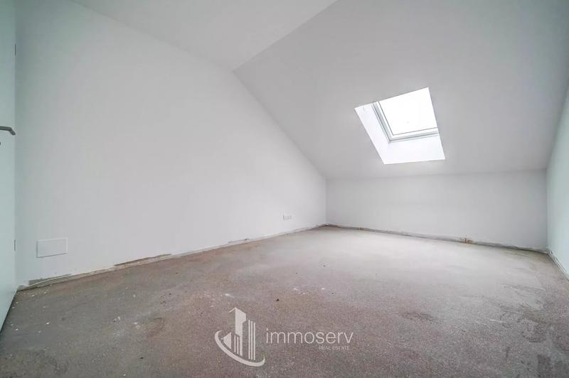 Appartement - 85 m² - 4 pièces