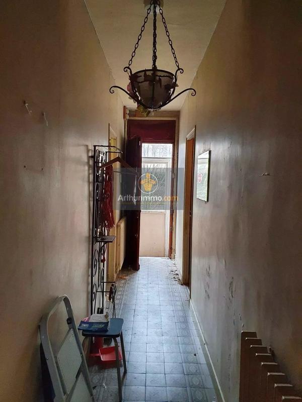 Maison - 80 m² - 5 pièces