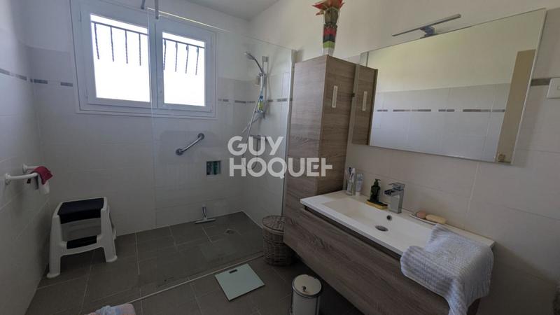 Maison - 168 m² - 8 pièces