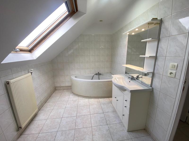 Maison - 106 m² - 5 pièces