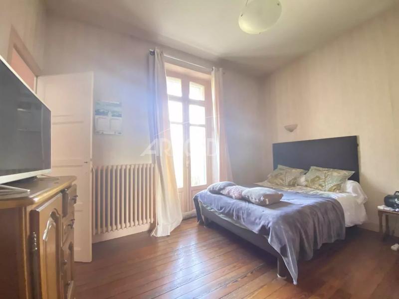 Maison - 90 m² - 3 pièces