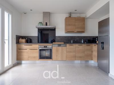 Maison - 87 m² - 4 pièces