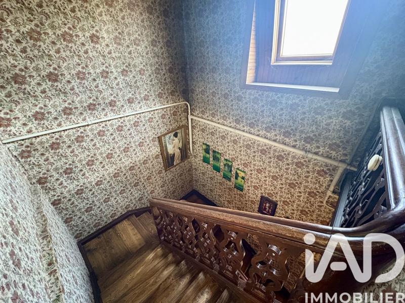 Maison - 271 m² - 11 pièces