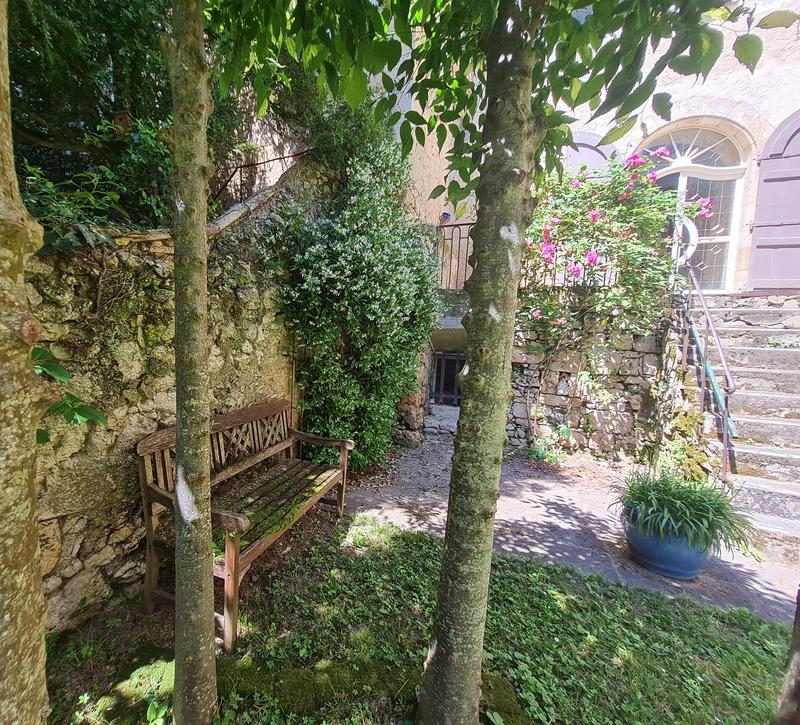 Maison - 200 m² - 7 pièces