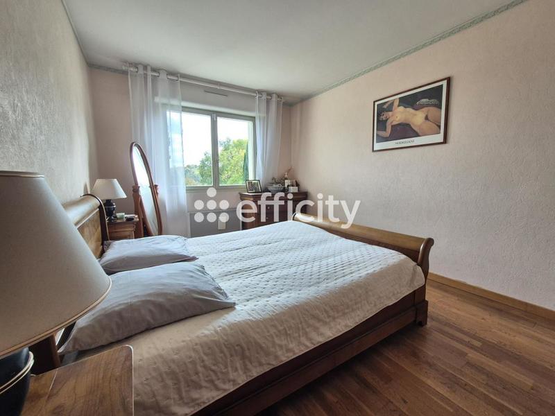 Maison - 147 m² - 7 pièces