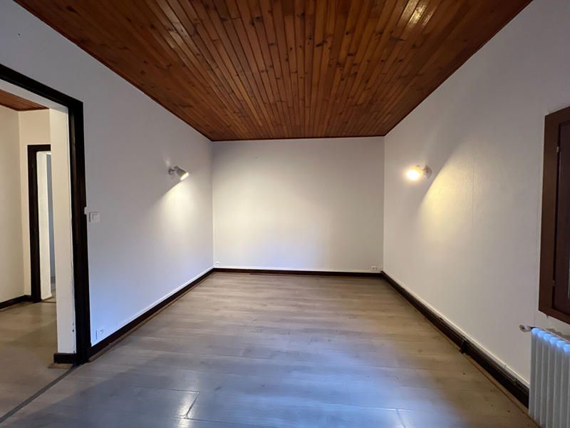 Appartement - 125 m² - 6 pièces