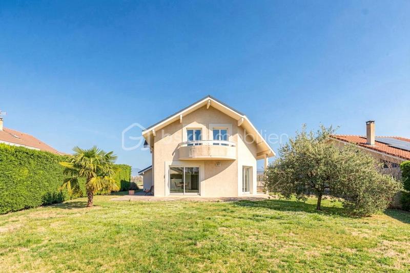 Maison - 143 m² - 5 pièces