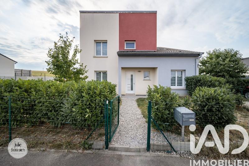 Maison de ville - 123 m² - 7 pièces