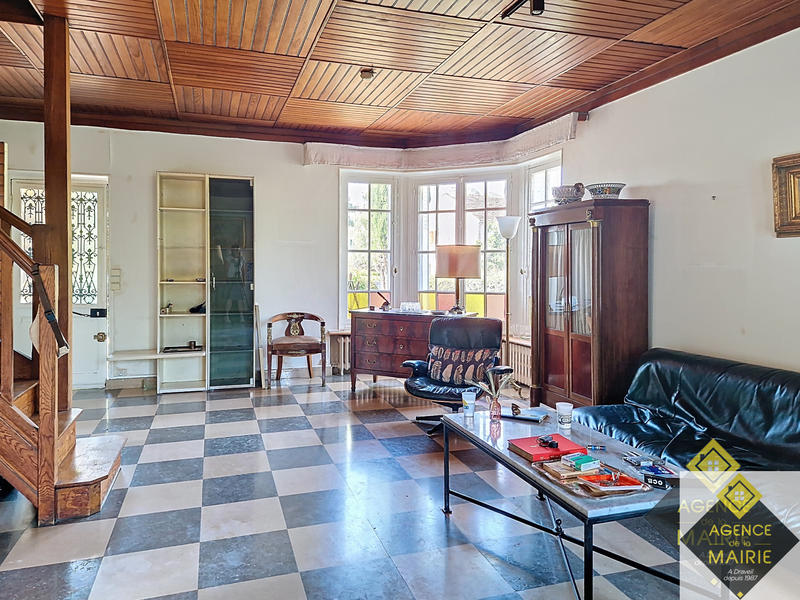 Maison - 142 m² - 6 pièces