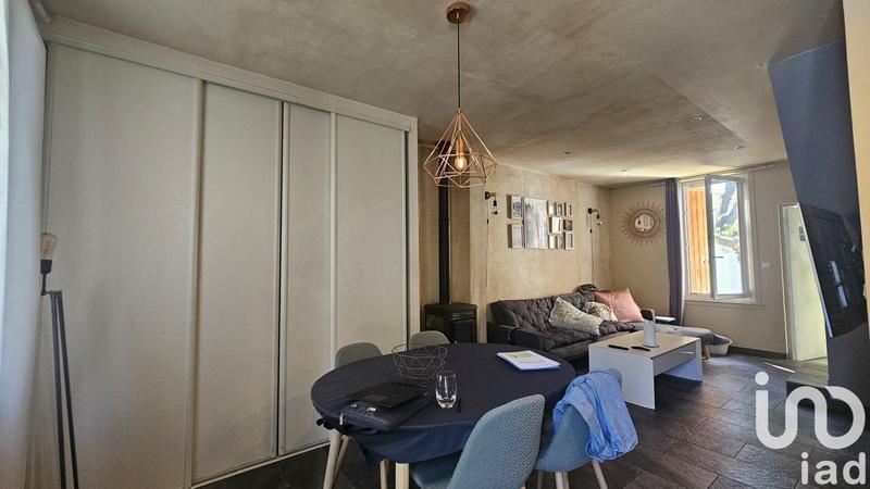 Maison - 99 m² - 4 pièces