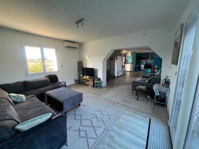 Maison - 106 m² - 5 pièces