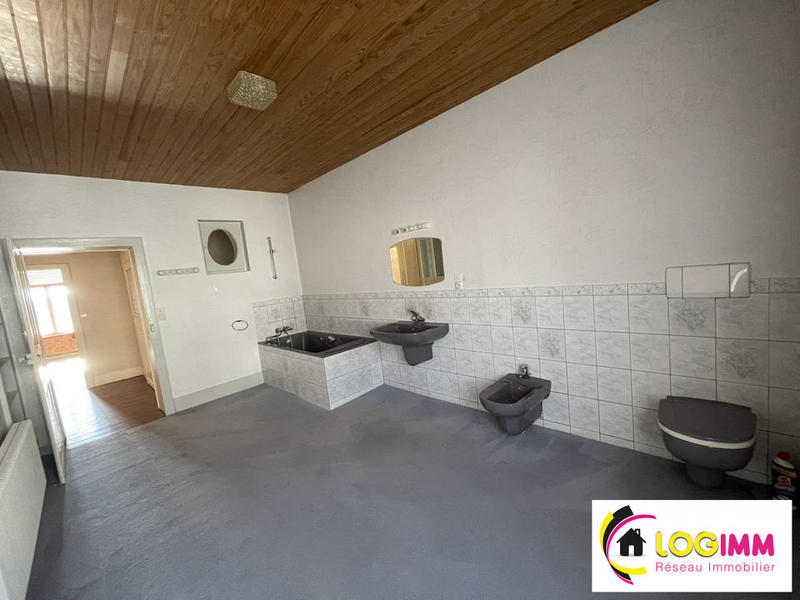 Maison de ville - 330 m² - 9 pièces