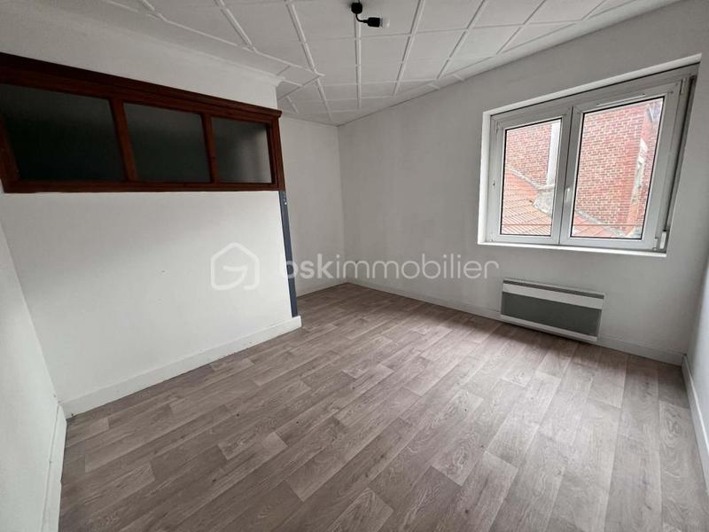 Immeuble - 300 m² - 13 pièces