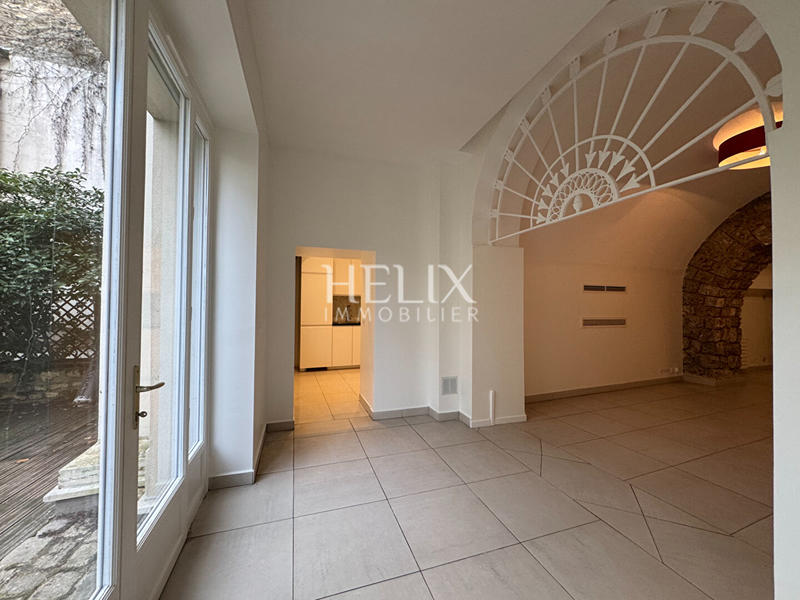 Appartement - 128 m² - 5 pièces