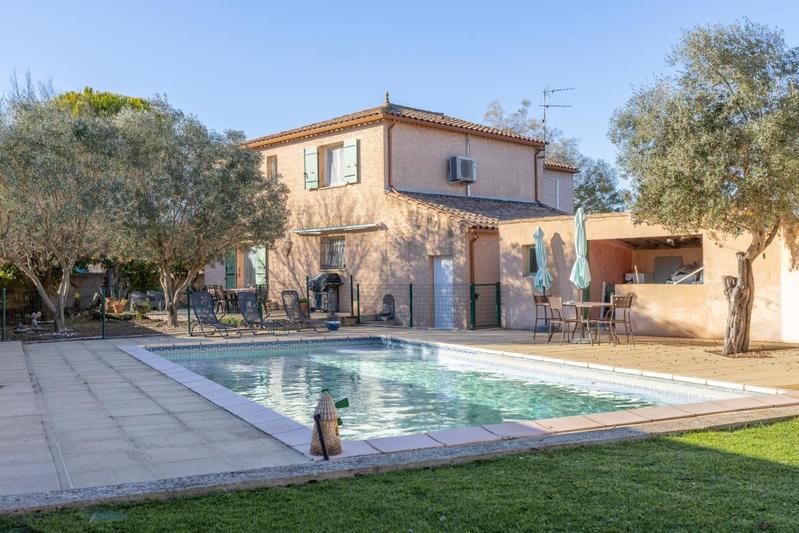 Maison ancienne - 203 m² - 6 pièces