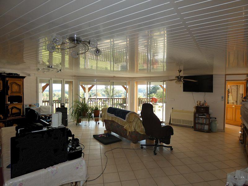 Maison contemporaine - 141 m² - 5 pièces